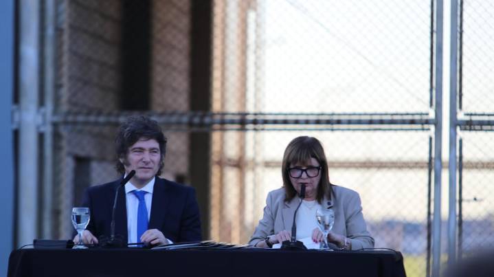 Patricia Bullrich pisa el acelerador en la Ciudad de Buenos Aires tras la renuncia de Espert y busca captar el voto desencantado de LLA