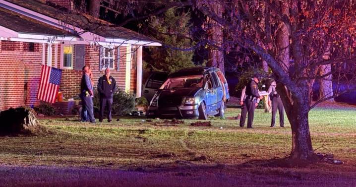 Mother charged with misdemeanor death in Sampson County crash that killed 3