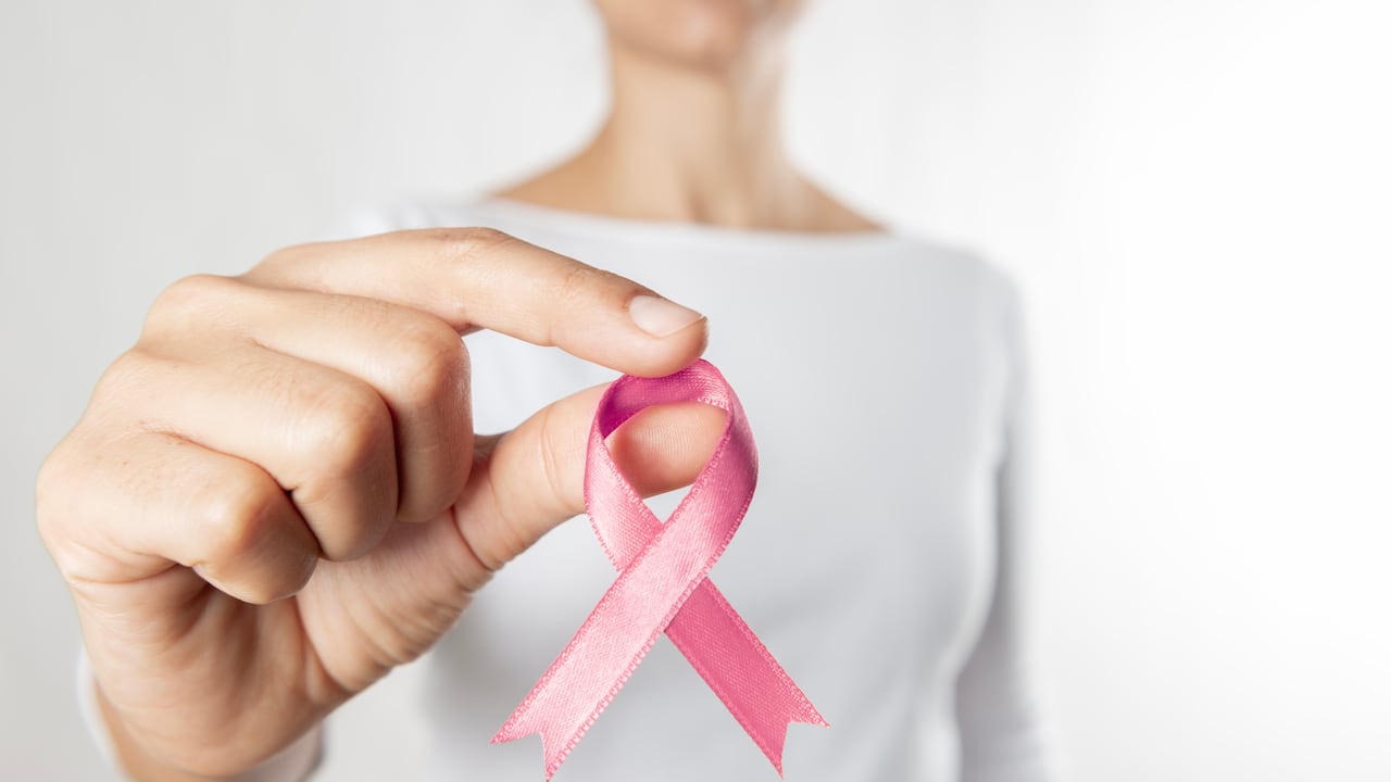 “Cuidar la vida es actuar a tiempo”, Corporación Luz Rosa hace un llamado sobre la atención efectiva de las pacientes con cáncer de mama