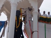 Leaders Honor Mahatma Gandhi: A Tribute to Truth and Non
