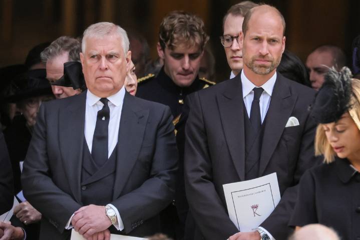 Cele|bitchy | Prince William wants credit for Prince Andrew giving up his titles & honors
