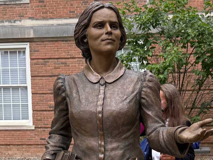 Upstate reveals two statues honoring pioneer female doctors