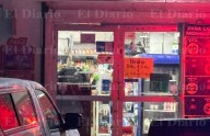 Sujeto asalta tienda de abarrotes con arma en mano