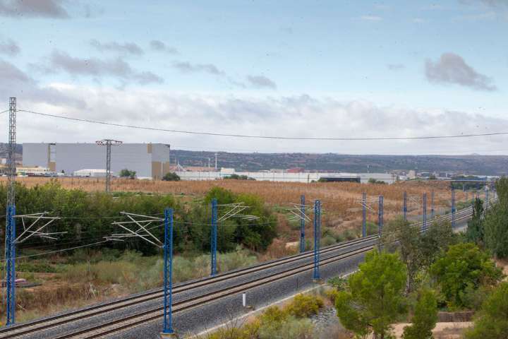 La ampliación de la zona industrial modifica su plan inicial
