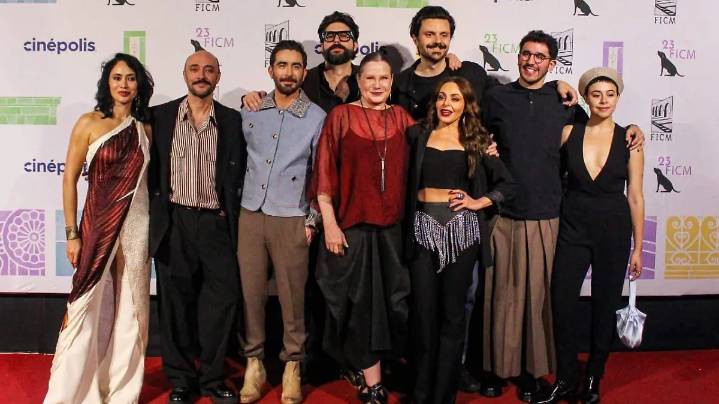 “Sobriedad me estás matando”, una película sobre reinvención personal a los 40 años