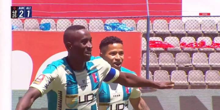 Golazo de Yorleys Mena para el 2-1 en Alianza Lima vs Alianza Universidad por Liga 1 2025