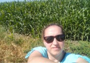 «Si no tuviera naves o tractor, a lo mejor no me habría metido a agricultora»
