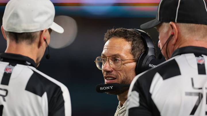 Mike McDaniel explains what he saw on controversial tripping call vs. Ravens