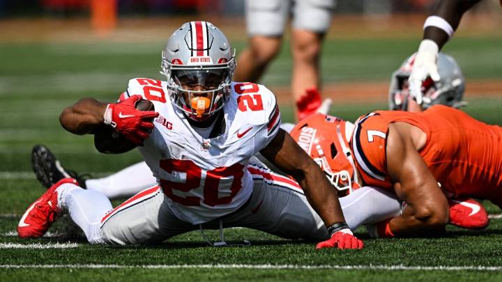 Ohio State turns turnovers in 21 points, routs Illinois
