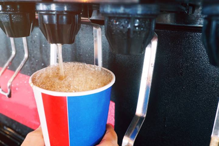 Nueva York obliga a restaurantes de cadenas a advertir sobre alimentos con alto contenido de azúcar añadida