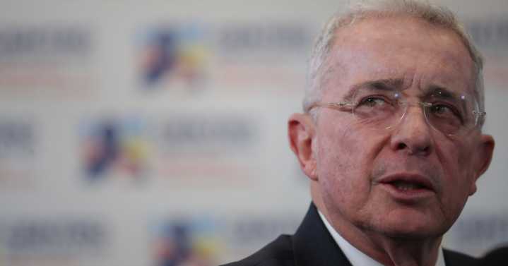 Tribunal Superior de Bogotá absuelve a Álvaro Uribe Vélez: revocan condena de 12 años de prisión