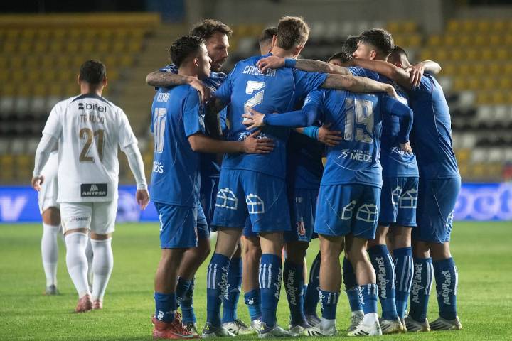 La U suma una baja de última hora en su convocatoria para enfrentar a Lanús