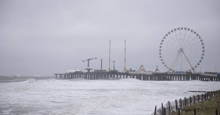Route 30 and 40 going to and from Atlantic City closed due to flooding