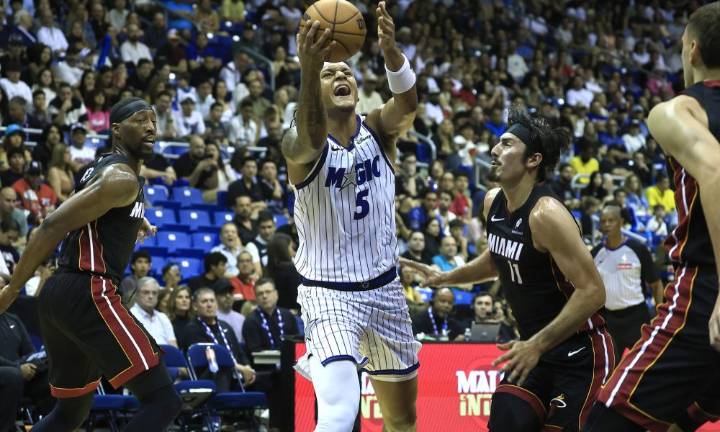 118-126. Los Magic logran una vigorosa remontada en Puerto Rico