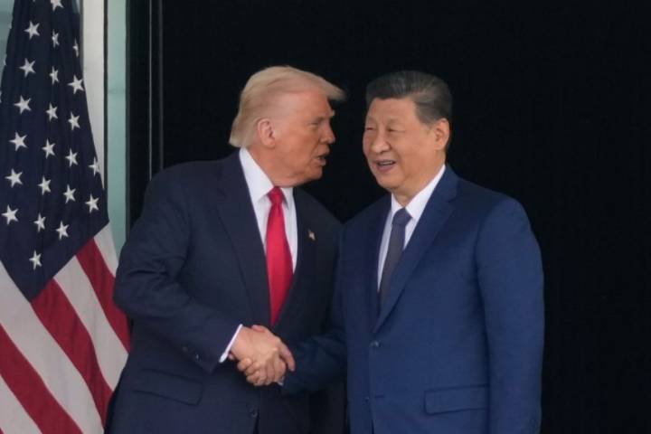 Trump strikes uneasy truce with China