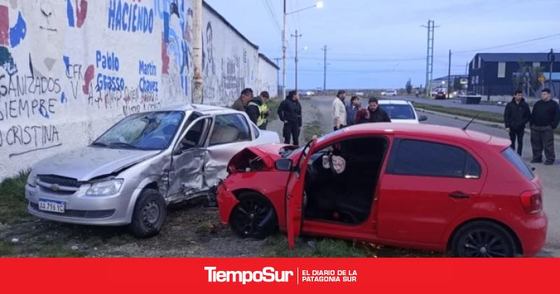 Grave siniestro vial Fuerte Choque en Río Gallegos dejó a dos personas heridas
