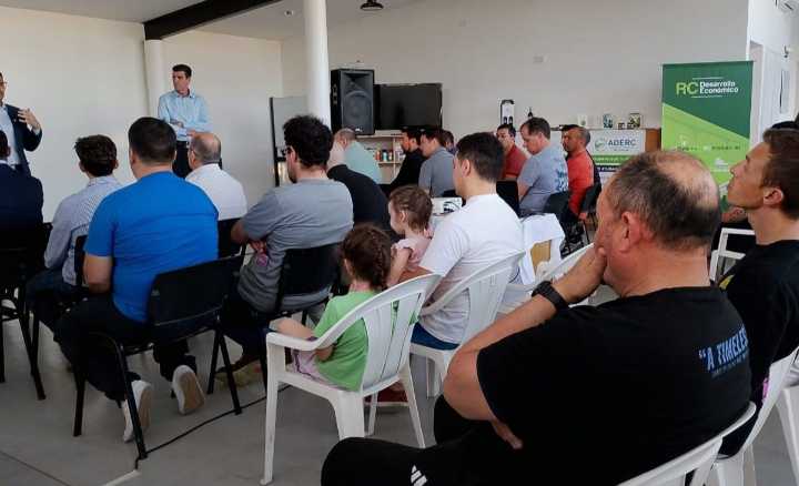 Oldeval presentó documental fílmico de la obra del oleoducto "Duplicar"