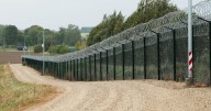 Estonia closes road through Russian territory due to presence of Russian troops