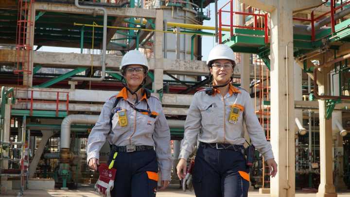 Repsol concluye "con éxito" su parada de mantenimiento en Cartagena tras una inversión de 67 millones de euros