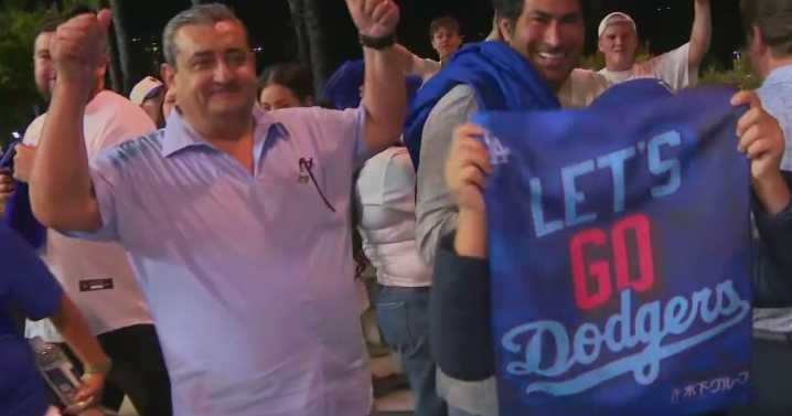 Los Angeles celebrates Dodgers' return to World Series after NLCS sweep