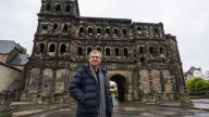 Santiago Posteguillo: "Con Julio César, hoy el mundo iría mejor que con Putin y Trump"
