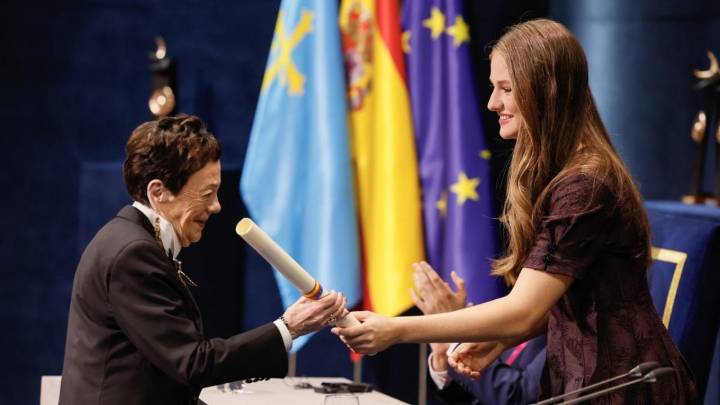 "La fotografía no necesita visa ni pasaporte": Graciela Iturbide al recibir el Princesa de Asturias