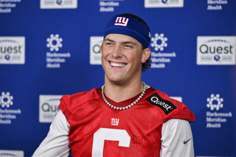 Jaxson Dart, Cam Skattebo Shine as Jalen Hurts’ Costly INT Headlines Eagles vs Giants Takeaways
