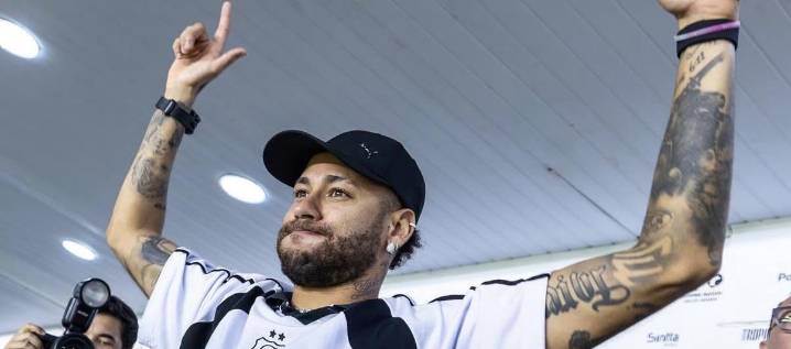 La dura crítica de Leão a Neymar: "No sirve de ejemplo para nadie"