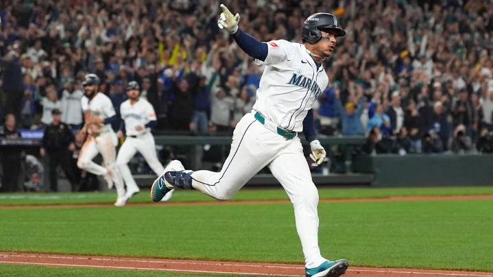 Mariners fans' cheers cause ground to shake, reach seismic level