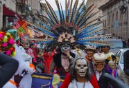 Xantolo llena de color y tradición el Centro Histórico de Morelia