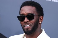 Diddy Combs llora en su audiencia de condena