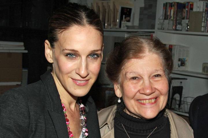 Here's When Sarah Jessica Parker Decides to Give Up on a Book