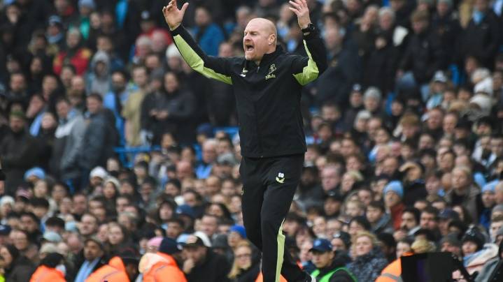 Nottingham Forest hires Sean Dyche as its third manager this season