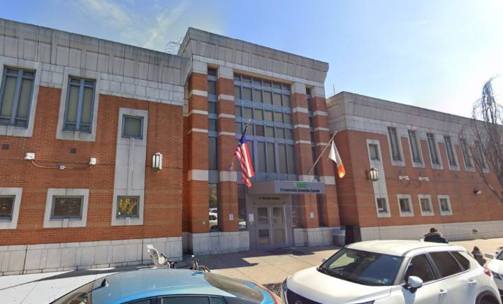 Former Brooklyn teen detention center staffer busted for smuggling in blades, weeds, pills