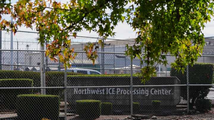 Many immigrants give up, leave U.S. voluntarily