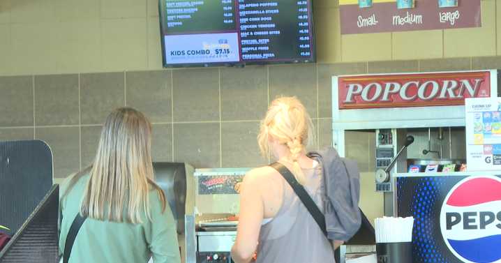 New Taylor Swift movie brings large crowds to Columbia theaters