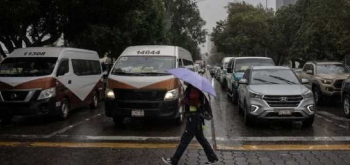 Lluvias y vientos fuertes de viernes a lunes: así impactarán el frente frío 10 y la onda tropical 39