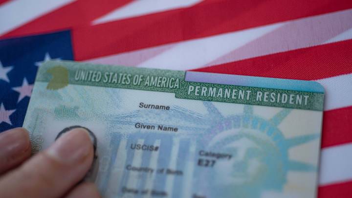 Requisitos estrictos al solicitar la Green Card – Telemundo Area de la Bahía 48