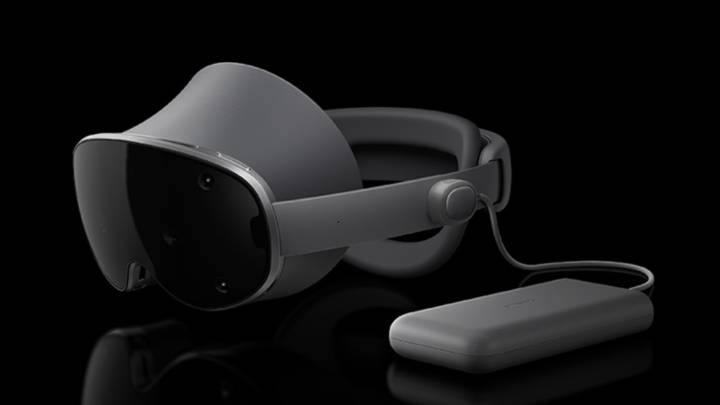 How Samsung's Galaxy XR Headset Compares to the Apple Vision Pro and Meta Quest 3
