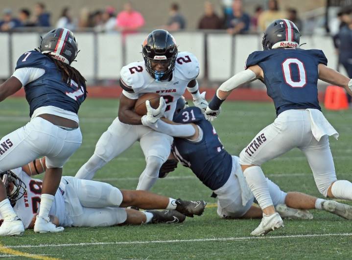 Utica star Mahti Gwilly hoping to lead Chieftains to postseason run