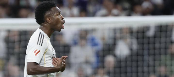 Vinicius se disculpó por su rabieta al ser sustituido ante el Barcelona