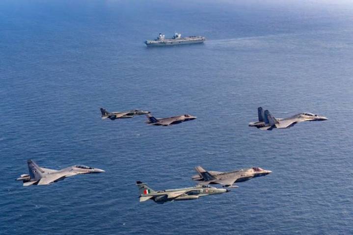 IAF, UK Royal Navy conduct joint drills over Indian Ocean