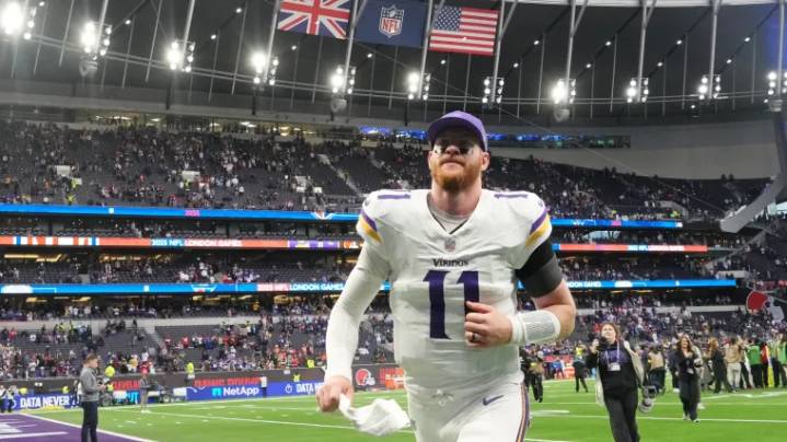Why Carson Wentz is starting QB for Minnesota Vikings in Week 7 vs. Philadelphia Eagles