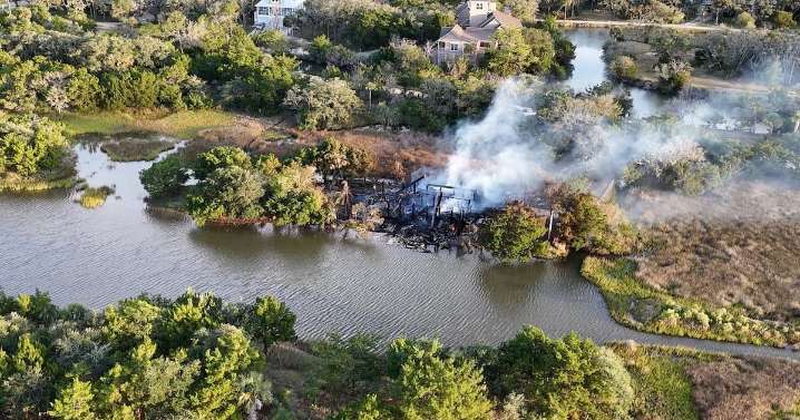 Diane Goodstein: Fire that destroyed judge's home investigated