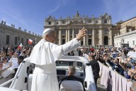 Pope Leo XIV urges consecrated persons to be ‘hungry for holiness’