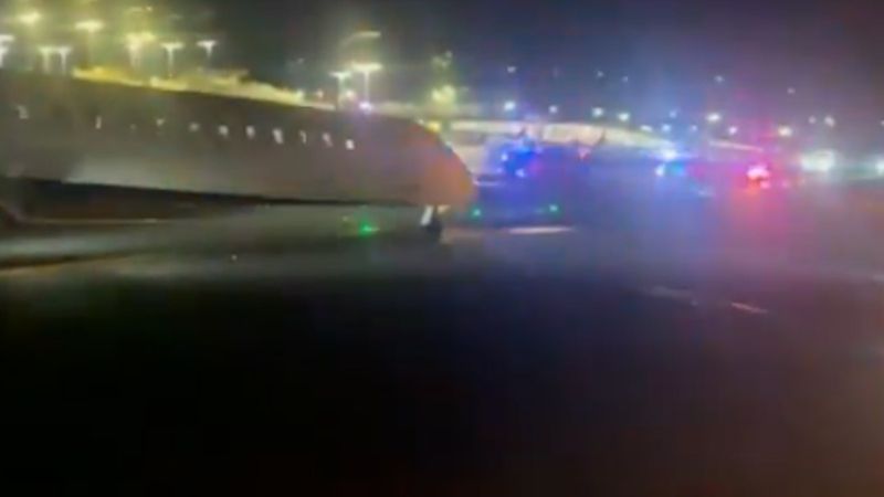 Video: 2 Delta jets collide on taxiway at New York airport