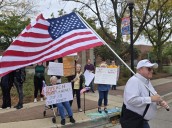 Hundreds fill downtown Elgin for anti-Trump No Kings protest