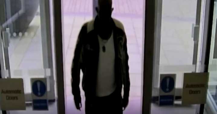 Moment murderer casually walks into Lloyds Bank before stabbing beloved dad to death