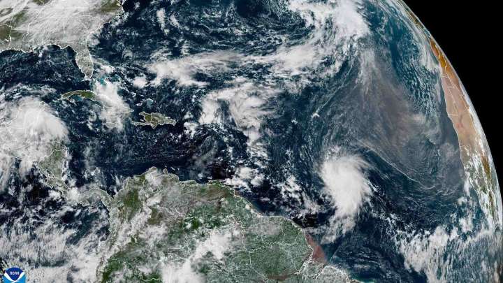 Trayectoria de la Tormenta Tropical Jerry Hoy: ¿Hacia Dónde se Dirige el Ciclón en el Atlántico?  