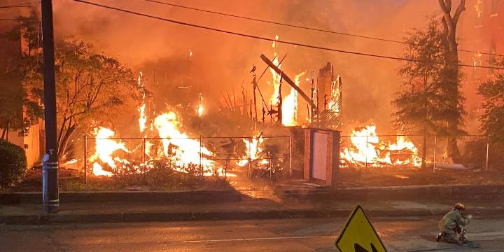 Fire in Five Points South spreads to surrounding homes Friday morning